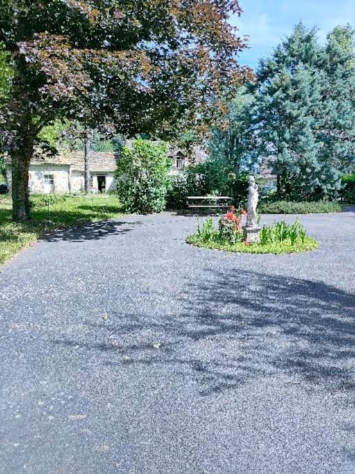 Rêves de Gamins, Gîte de campagne La Camusière proche du pôle Européen et 24h Champagné Exterior foto